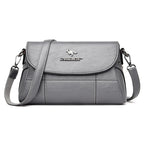 Bolsa Feminia em Couro - Lissandra