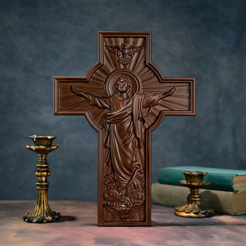 Cruz de Escultura em Madeira da Ascensão de Jesus