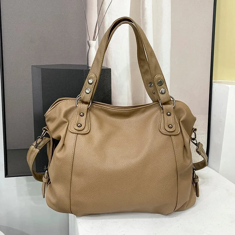 Bolsa Feminina em Couro Legítimo - Diane
