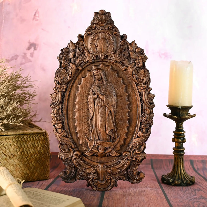 Escultura Nossa Senhora de Guadalupe de Madeira
