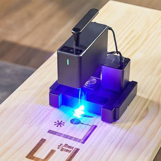 Máquina de Gravação e Corte a Laser Bivolt – Precisão e Potência para Todos os Seus Projetos!