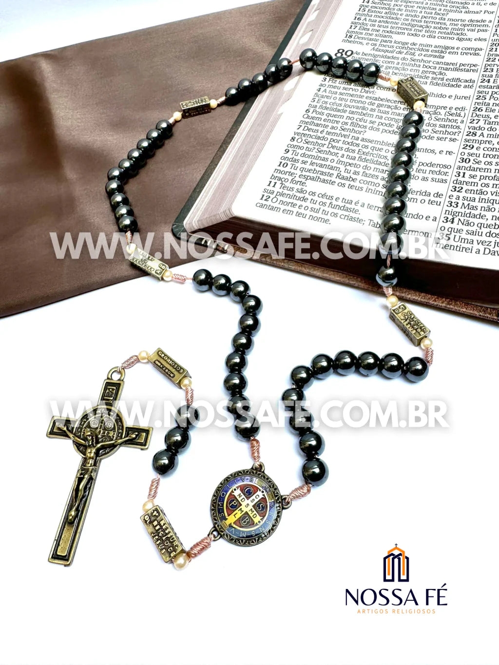 [COMPRE 1 LEVE 2] Terço em Pedras Naturais Hematita Original com os Mistérios do Rosário - 40% de Desconto